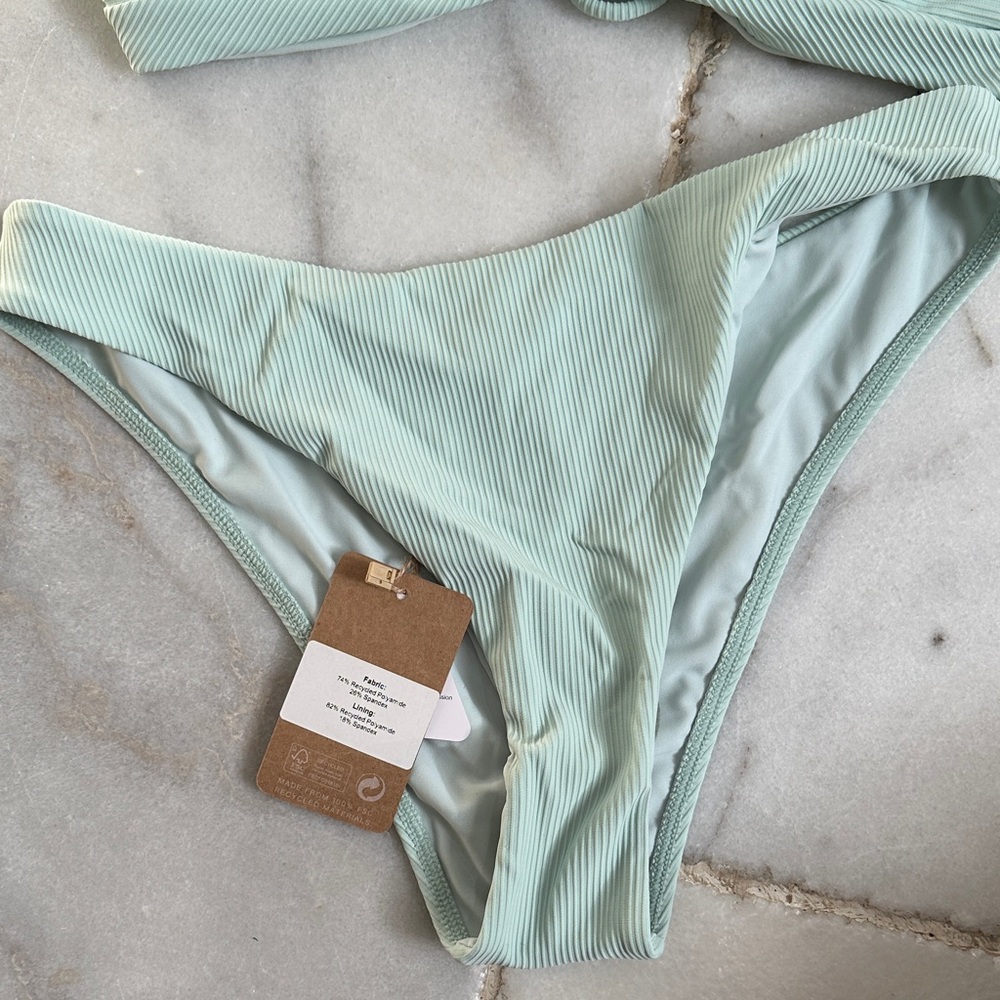 BERLOOK Twist Front Bikini Set in Light Mint - Picture 4 of 9